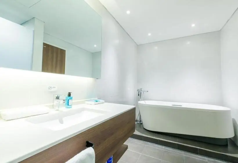 スイート, Holiday Inn Express Harbin Qunli, An Ihg