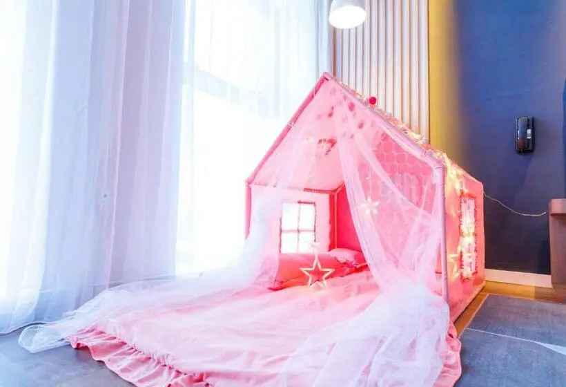 ファミリールーム, Holiday Inn Express Harbin Qunli, An Ihg