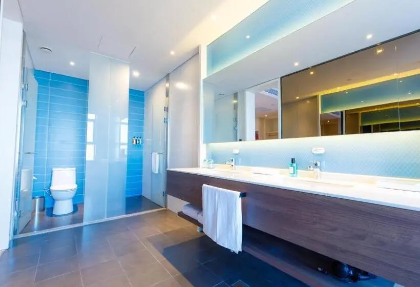 ファミリールーム, Holiday Inn Express Harbin Qunli, An Ihg