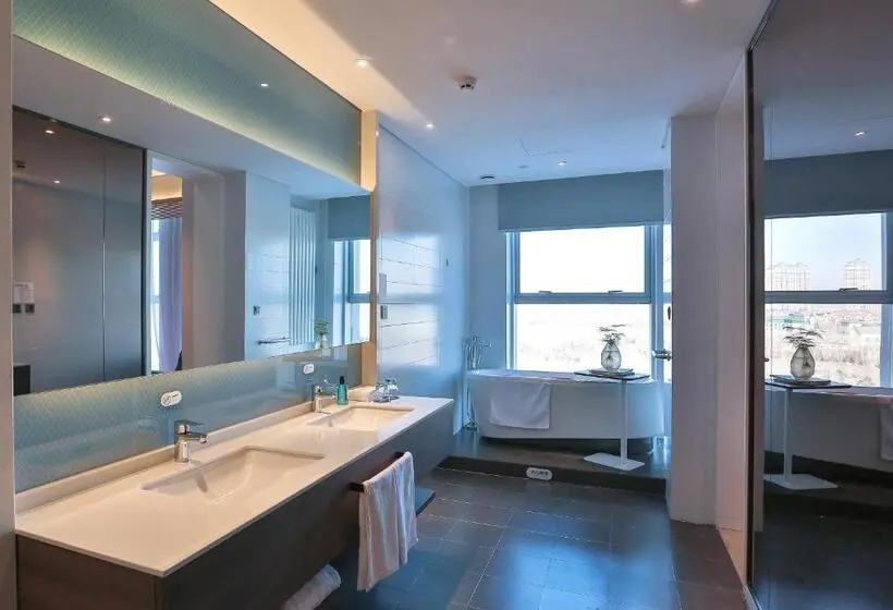ファミリールーム, Holiday Inn Express Harbin Qunli, An Ihg