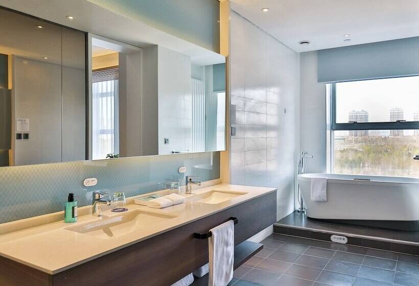 Номер Стандарт, Holiday Inn Express Harbin Qunli, An Ihg