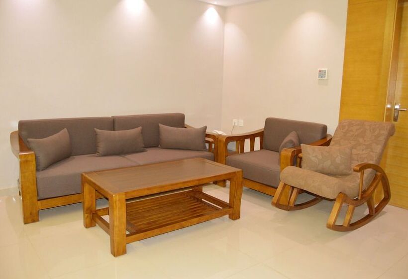 Люкс Семейный 2 Спальни, Yara Suites