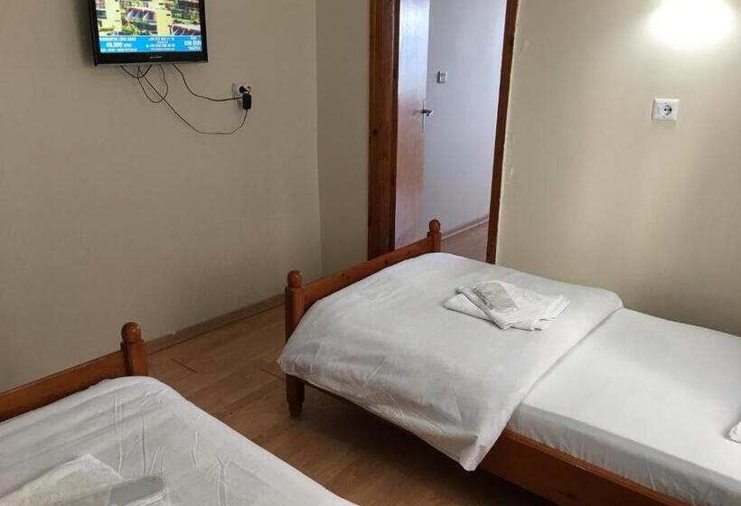 스탠다드 4인용 룸 바다전망, Koçan Otel Hatice Karakoçan