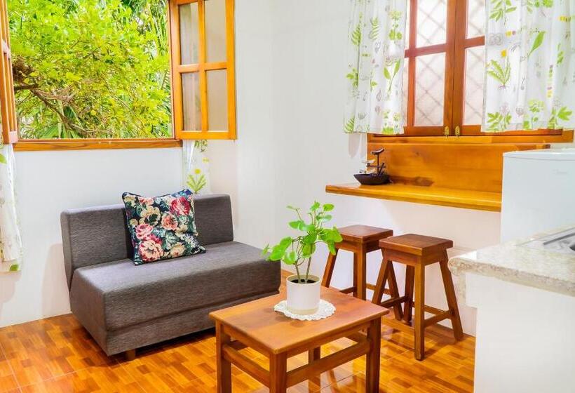 דירת חדר, Boutique Platanal