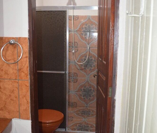 غرفة قياسية ثلاثية, Pousada Encantos Da Amazônia