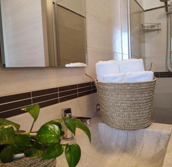 اتاق لوکس, B&b Fradama' Holiday