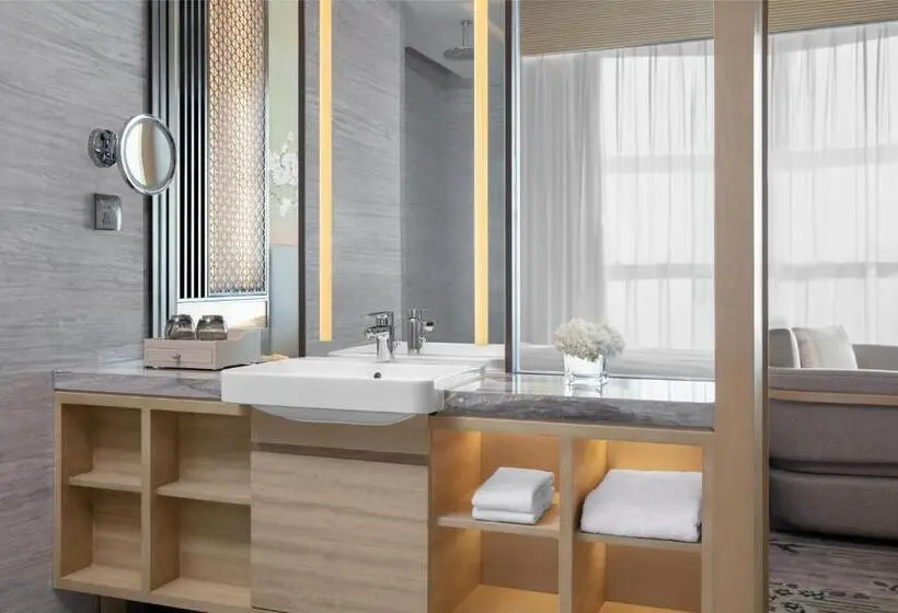 キングサイズベッドのスタンダードルーム, Courtyard By Marriott Jiangsu Taizhou