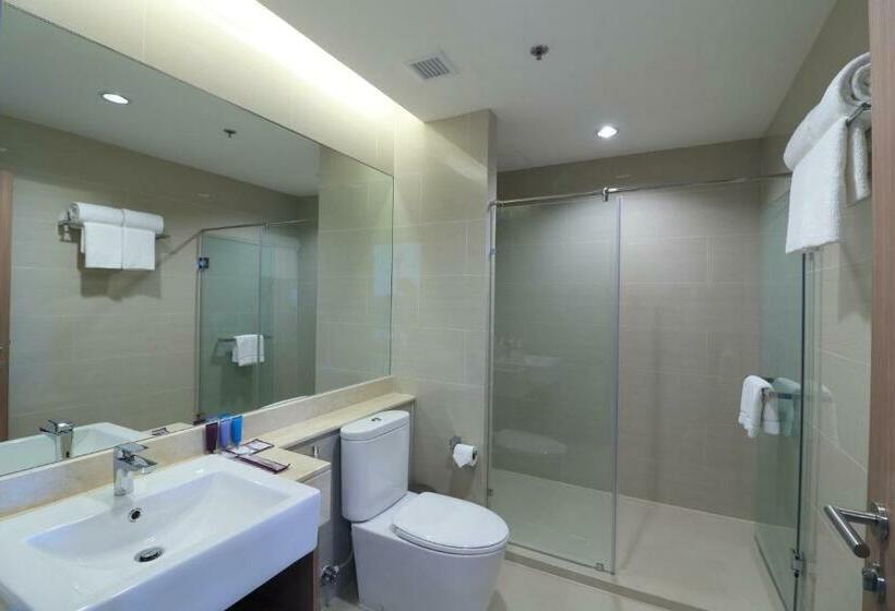 Номер Superior, Grand Fortune Hotel Nakhon Si Thammarat