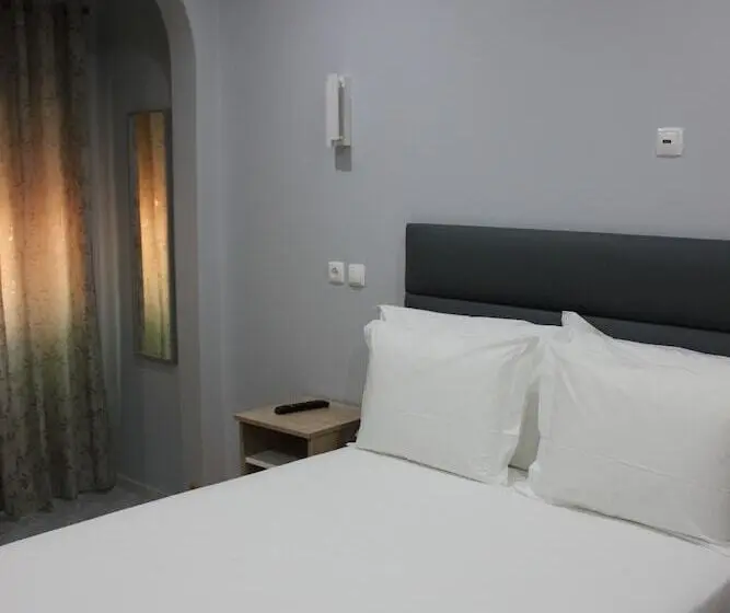 اتاق لوکس, O Eletrico Guesthouse