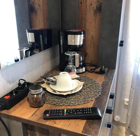 标准单人间, Pension Ottenheide