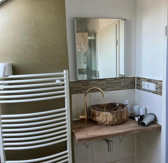 经济房, Pension Ottenheide