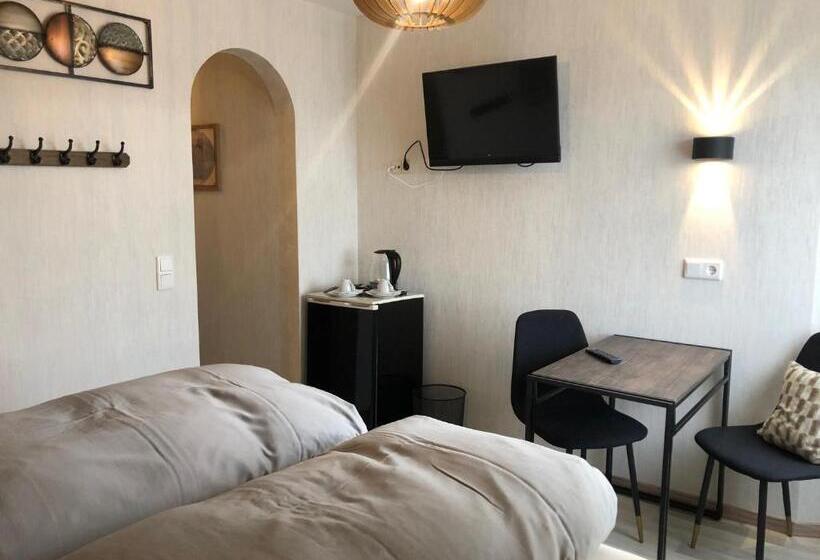 经济房, Pension Ottenheide