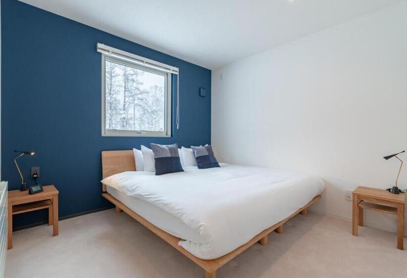 דירת שני חדרים, Roku By H2 Life