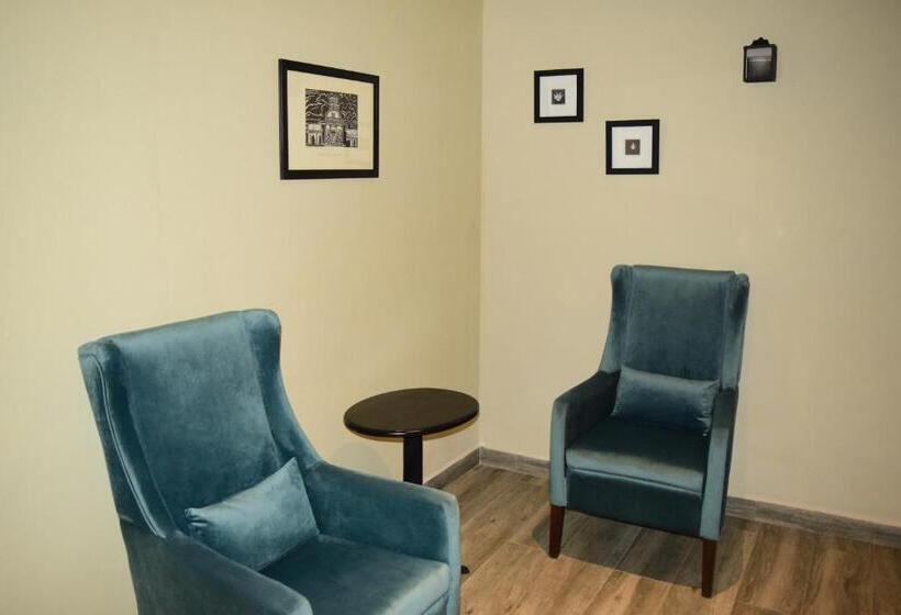 带大床的豪华间, Bouquet   Adults Only