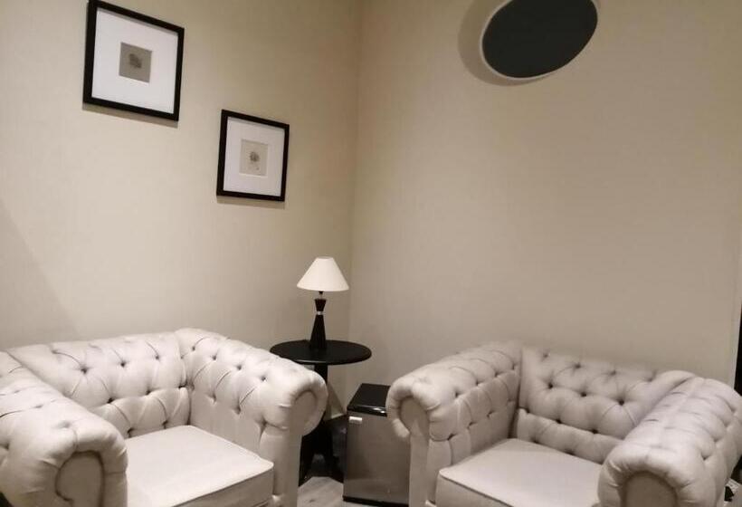 带大床的豪华间, Bouquet   Adults Only