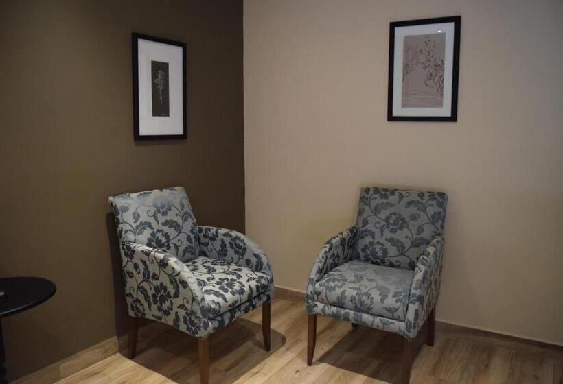 豪华工作室, Bouquet   Adults Only