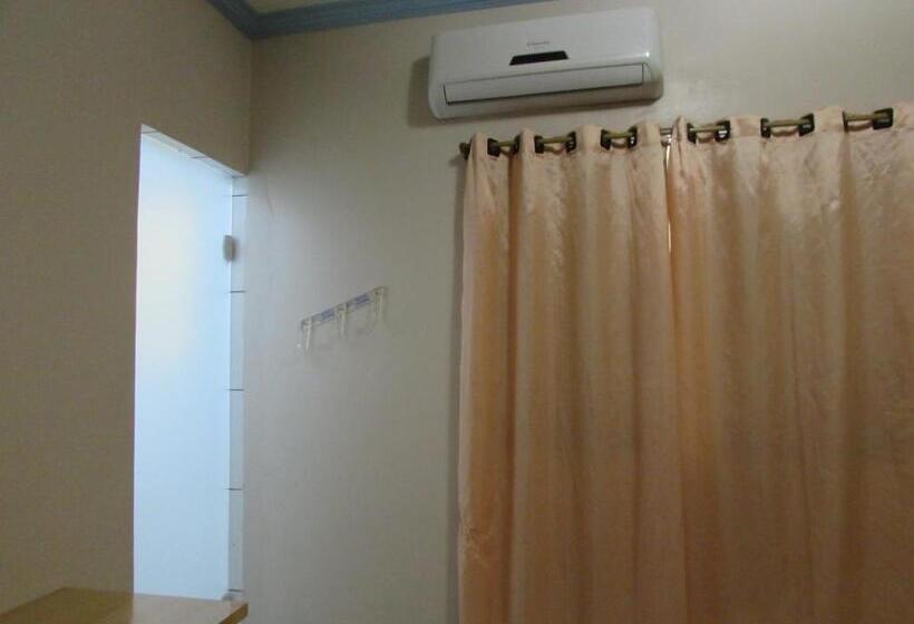 اتاق استاندارد, Ideal Flíper Com Estacionamento Grátis Para Carro Pequeno Altura Padrão Internet Fibra