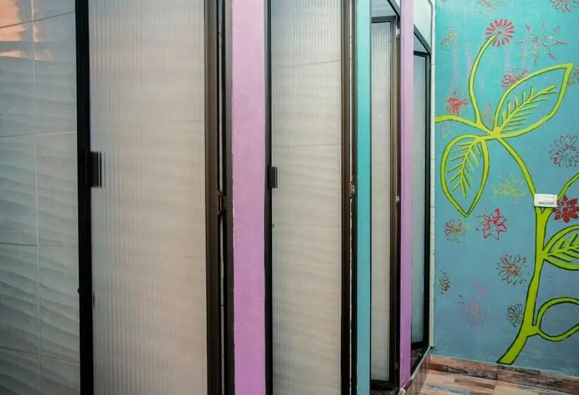 اتاق استاندارد, Bababuy Hostel