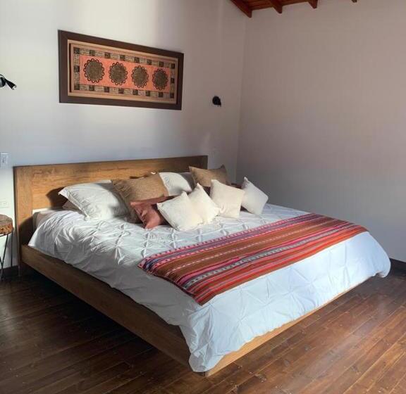 Suite with lake view, Serendipity Hospedaje Boutique