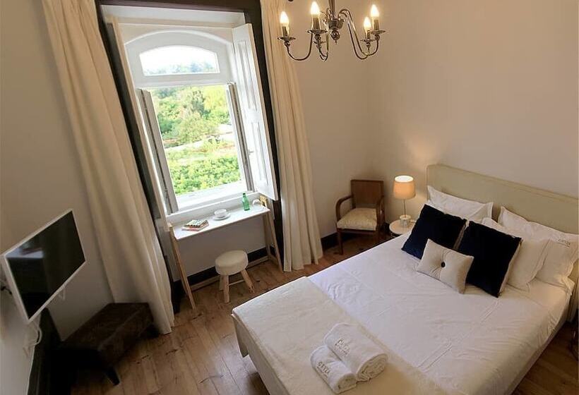 اتاق استاندارد با چشم‌انداز باغ, Oryza Guest House& Suites