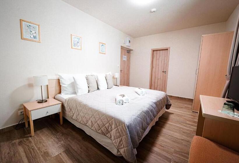 غرفة كمفورت مع بلكونة, Slunečná Louka