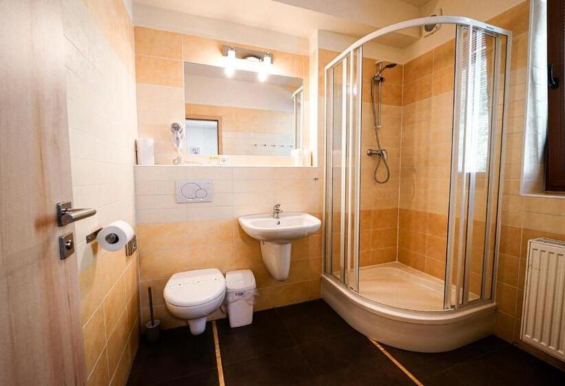 غرفة كمفورت مع بلكونة, Slunečná Louka