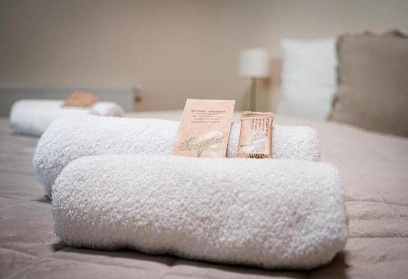 غرفة ديلوكس, Slunečná Louka