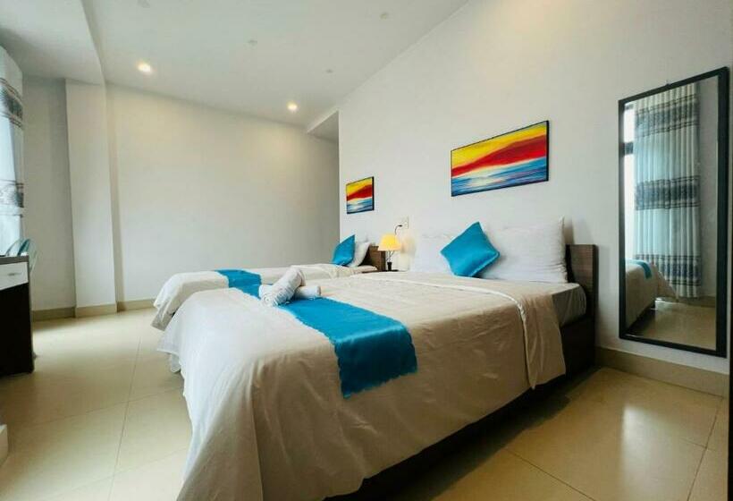 اتاق خانوادگی, Candyinn