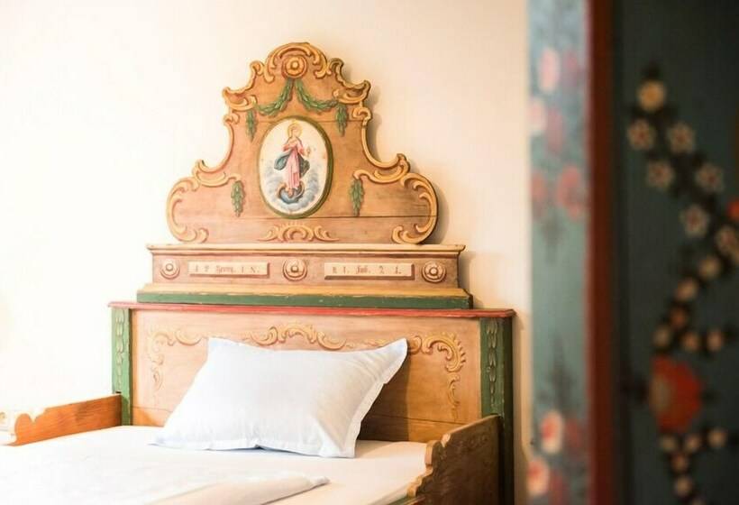 Апартаменты 3 Спальни, Villa Sawallisch