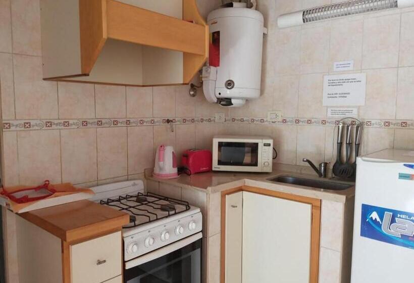 Balkonlu 1 Yatak Odalı Daire, Las Marias Apart