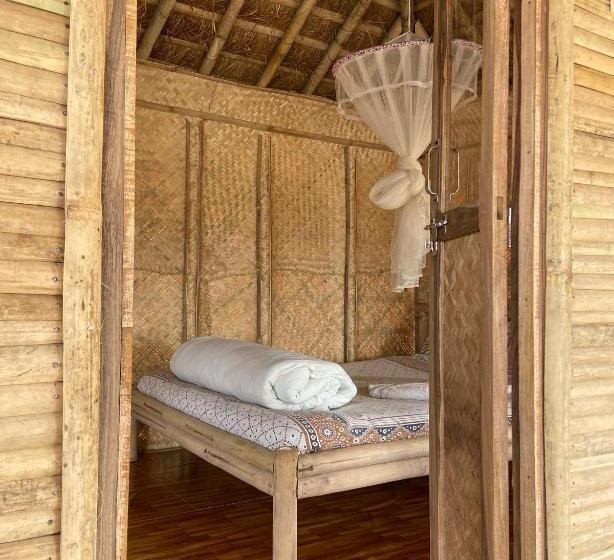 اتاق استاندارد با بالکن, Happy Lemon Tree Lodge