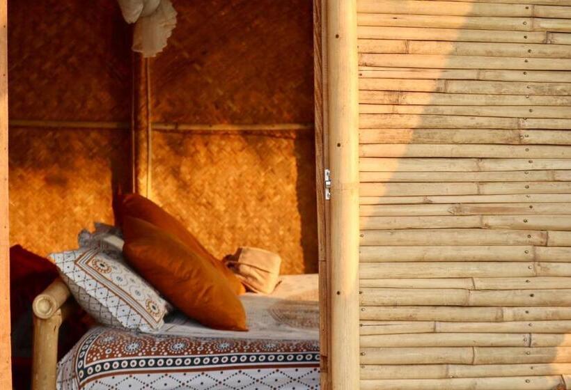 اتاق استاندارد با بالکن, Happy Lemon Tree Lodge