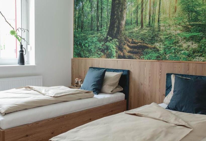 스탠다드 룸 공동 욕실, Heilotel