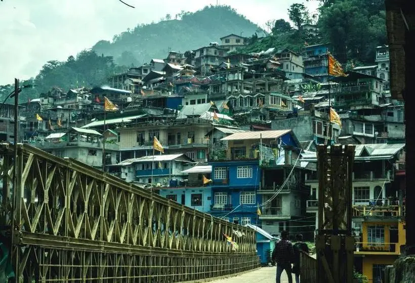 سوییت, Ecotel Tin Tin Bijanbari