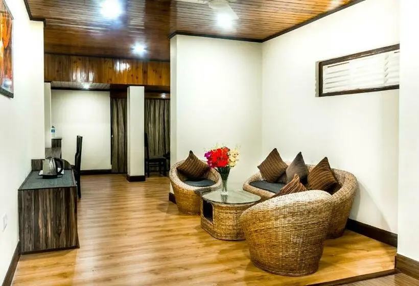 اتاق لوکس, Ecotel Tin Tin Bijanbari