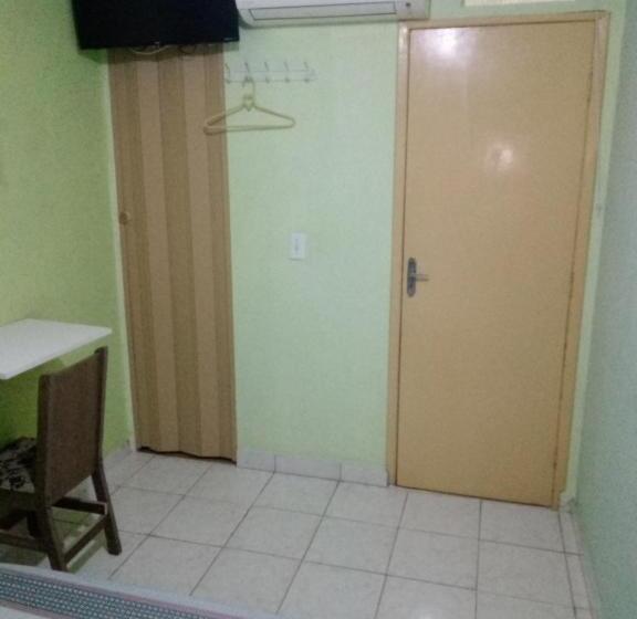 سوییت, Pousada Reis Guarujá