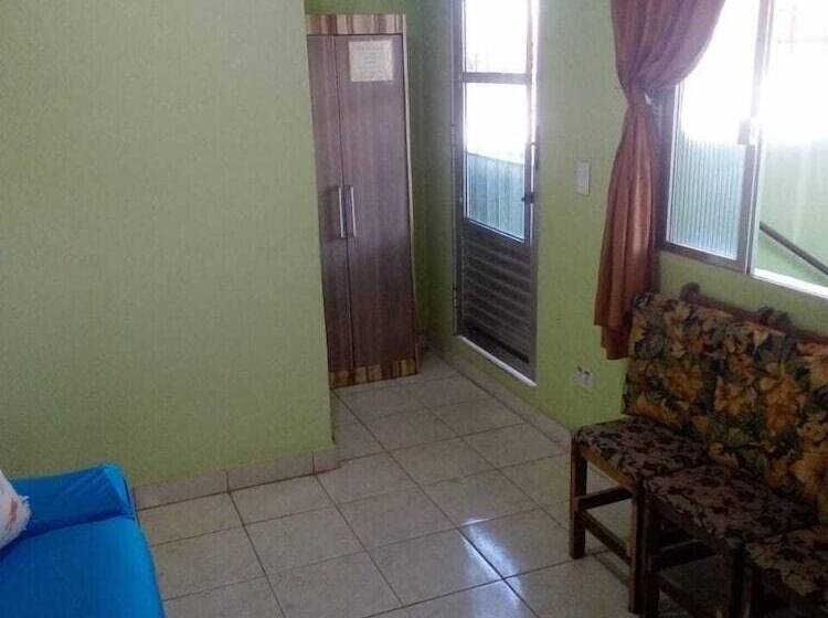 スイート, Pousada Reis Guarujá
