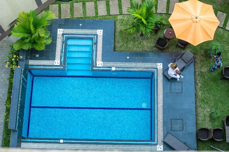 سوییت اجرایی, Best Western Plus The Athena Hotel Kampala