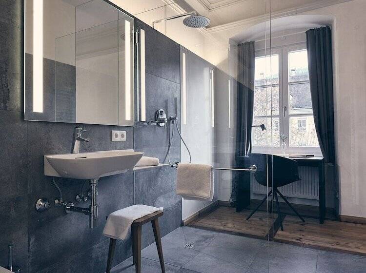 高级大房间, Kontor