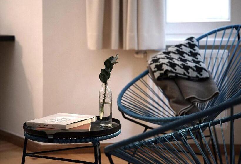 高级大房间, Kontor