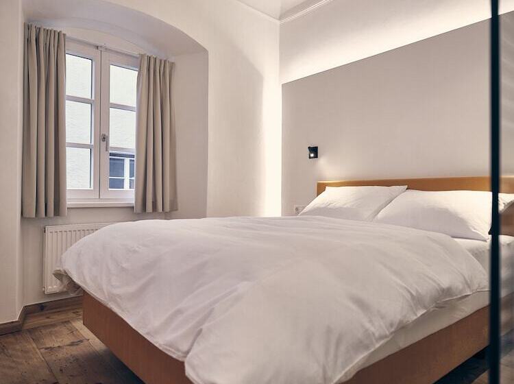 高级大房间, Kontor