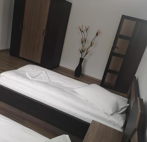 패밀리 룸, Vila Lion