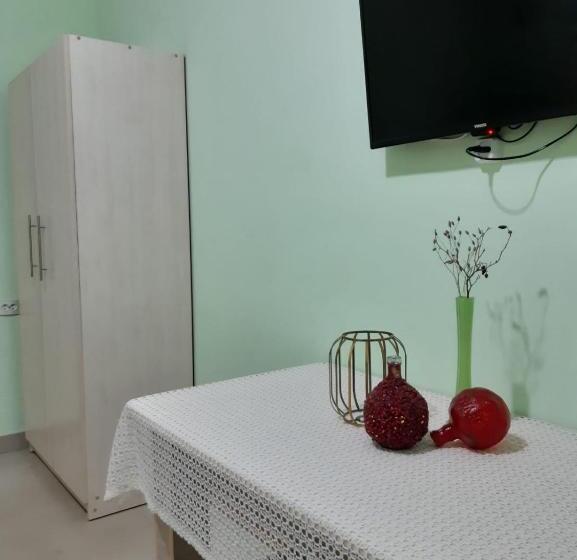 اتاق استاندارد, Lind Hotel And Guest House