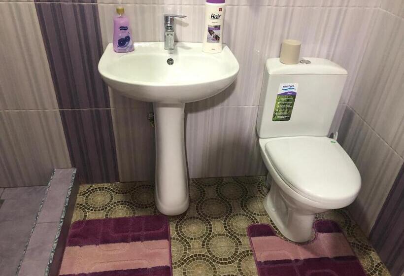 اتاق راحتی سه تخته, Lind Hotel And Guest House