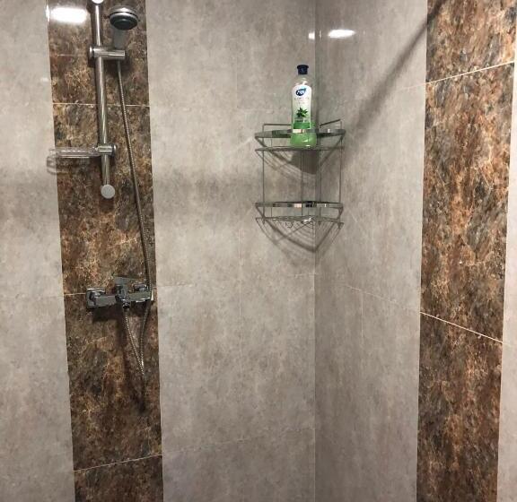 اتاق لوکس, Lind Hotel And Guest House