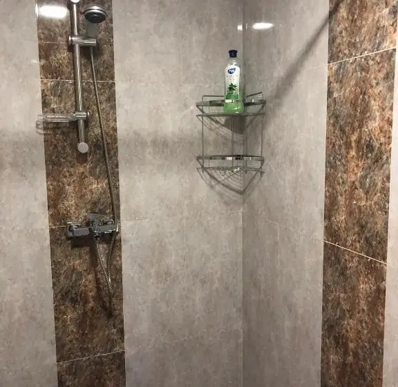 اتاق لوکس, Lind Hotel And Guest House
