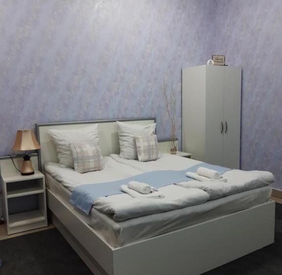 اتاق استاندارد سه نفره, Lind Hotel And Guest House
