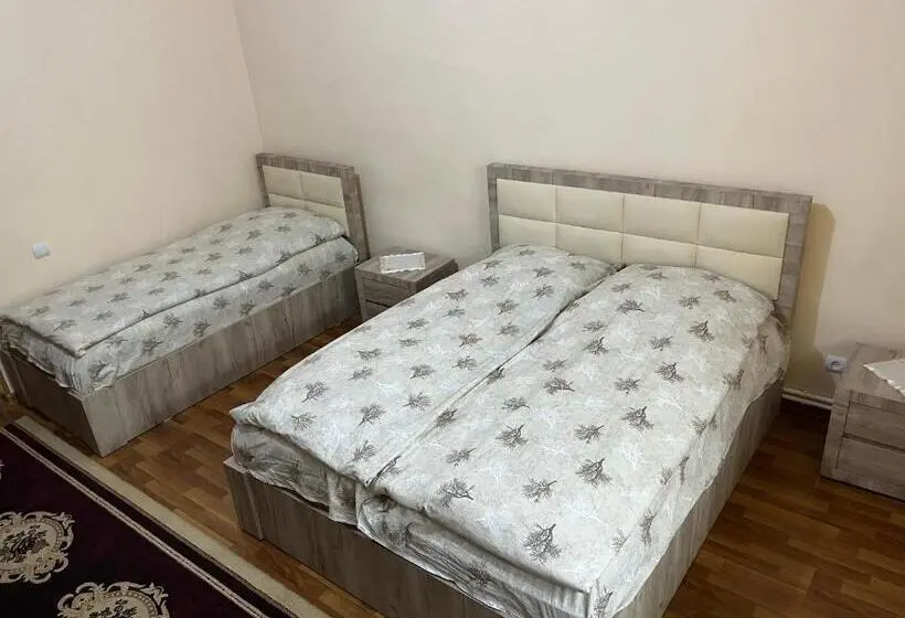 آپارتمان 2 خوابه, Inexpensive House