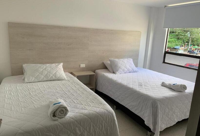 이코노미 룸, Mirador San Esteban