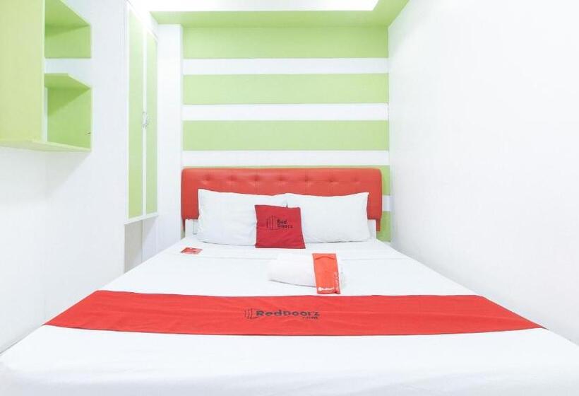 Номер Стандарт, Reddoorz At Dbuilders Rooms Lower Bicutan